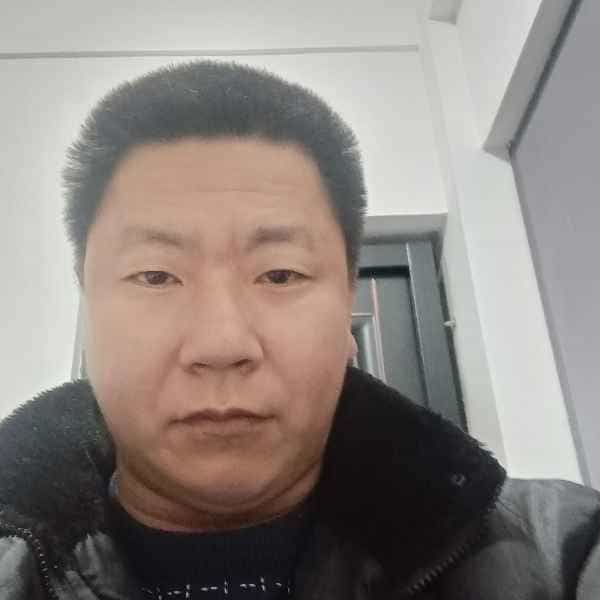 35岁岁四川单身帅哥 - 楚雄吉缘网