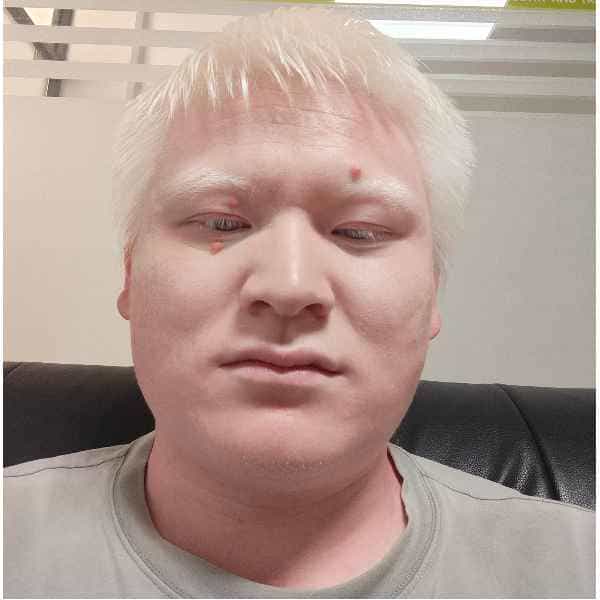 30岁岁安徽单身帅哥 - 楚雄吉缘网