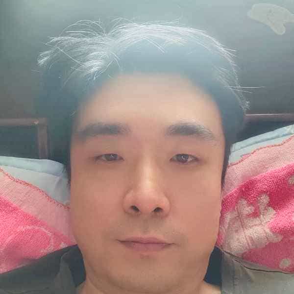 43岁岁河南单身帅哥 - 楚雄吉缘网