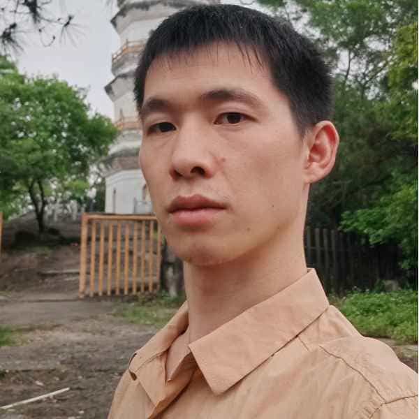 33岁岁四川单身帅哥 - 楚雄吉缘网