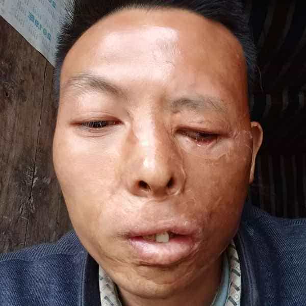 34岁岁四川单身帅哥 - 楚雄吉缘网