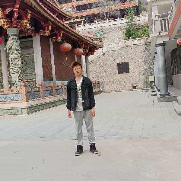 28岁岁江西单身帅哥 - 楚雄吉缘网