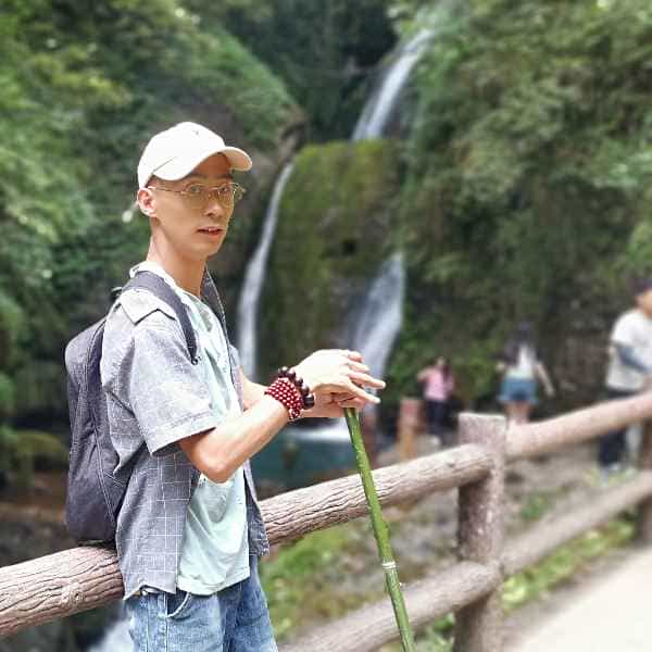 29岁岁四川单身帅哥 - 楚雄吉缘网