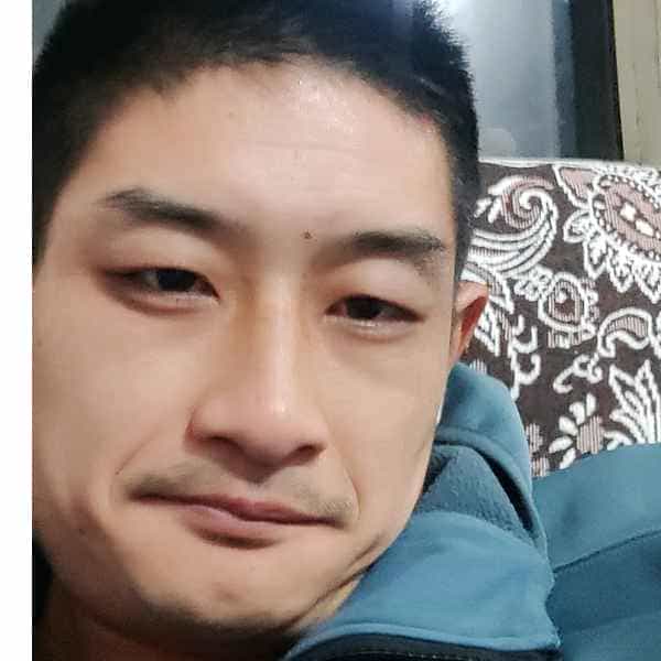 32岁岁湖北单身帅哥 - 楚雄吉缘网