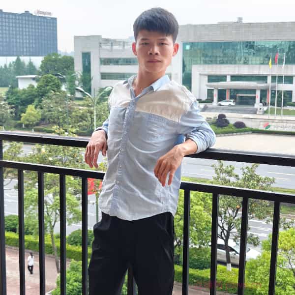 29岁岁湖南单身帅哥 - 楚雄吉缘网