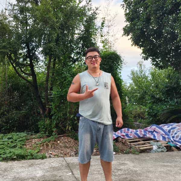 32岁岁浙江单身帅哥 - 楚雄吉缘网