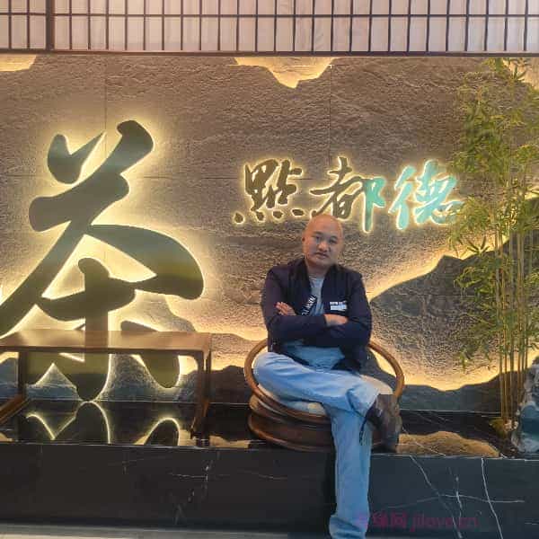 36岁岁广东单身帅哥 - 楚雄吉缘网