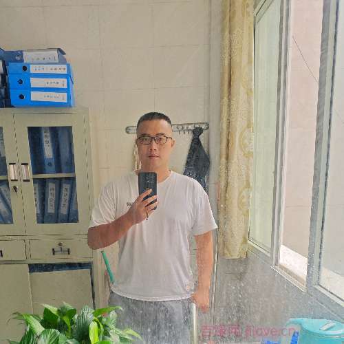 34岁岁四川单身帅哥 - 楚雄吉缘网